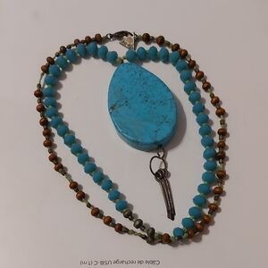 Serefina Chunky Teardrop Shaped Howlite Pendant Southwest Inspired Necklace